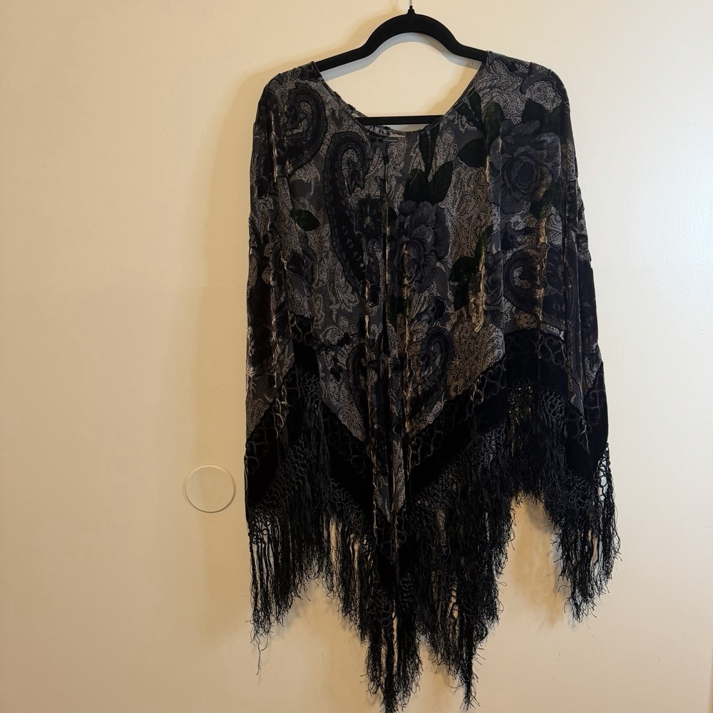 VTG  Burnout Velvet Poncho OS Black Green Silk Blend Fringe Boho Whimsigoth ALT